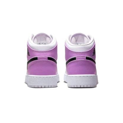 Air Jordan 1 Mid 'Barely Grape'
